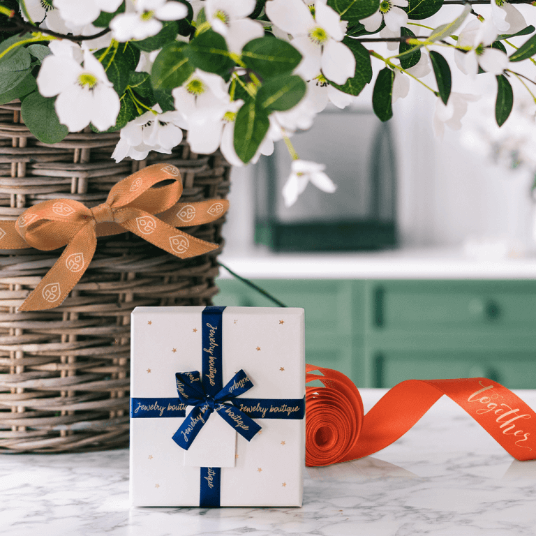 Linten in full colour