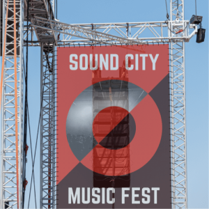 Speakerbanner voor promotie en aankondiging bij muziekevenementen.