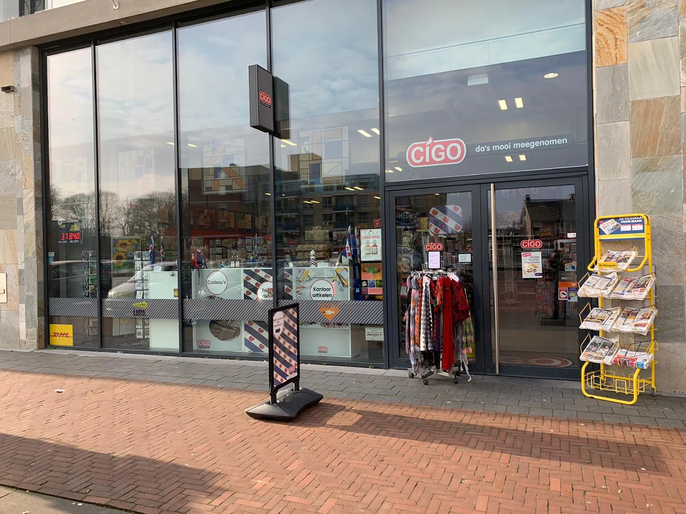 Cigo Debets voorkant winkel Drukkerij in